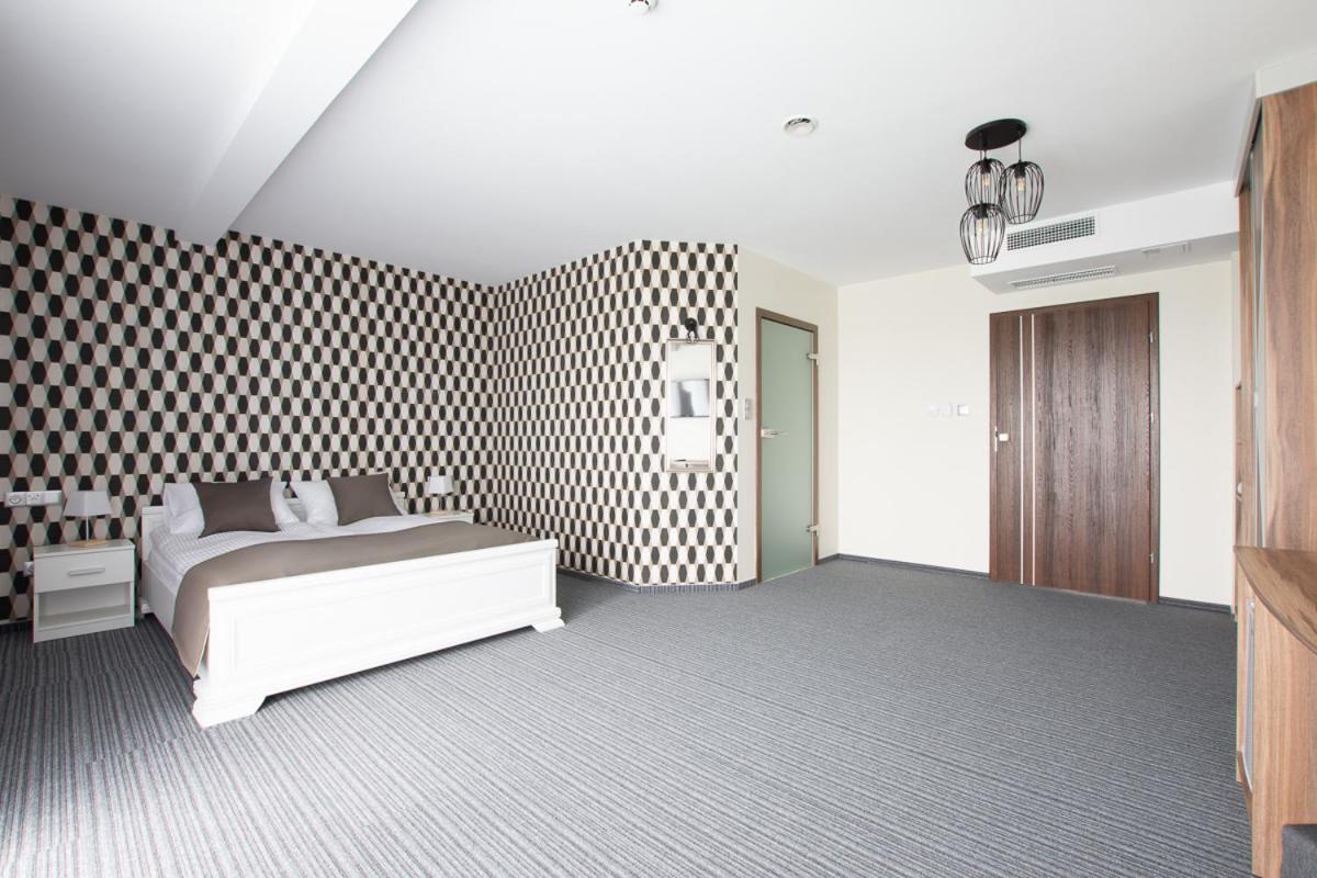 Jelen Resort&Spa Экстерьер фото